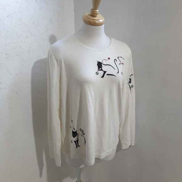 Alia | Vintage Chic Cat Print Sweater - Cream and Black - Picture 1 of 11